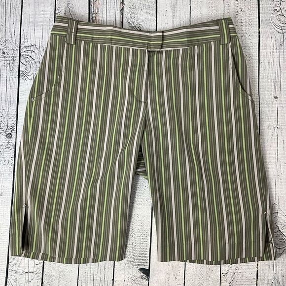 BETTE & COURT Golf Shorts - Picture 1 of 4